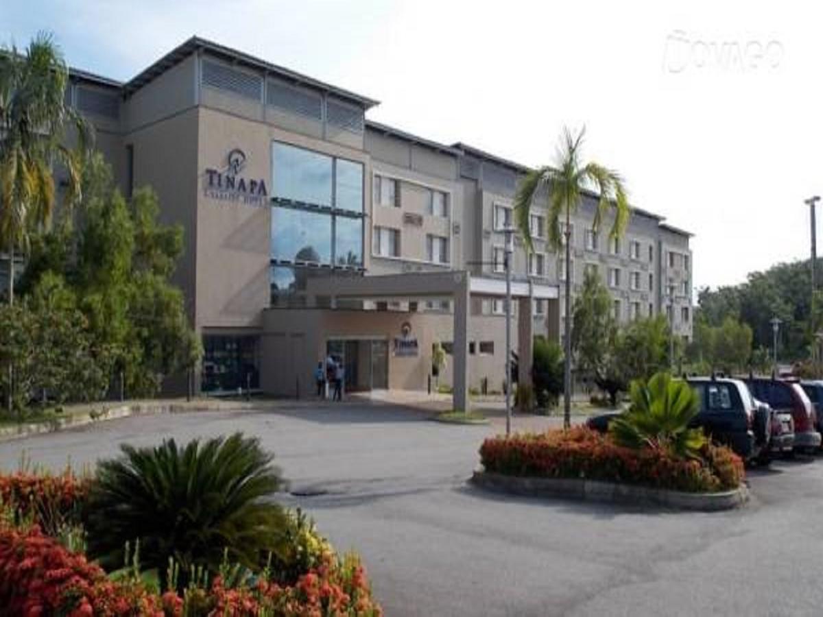 Tinapa Lakeside Hotel Calabar Exterior photo