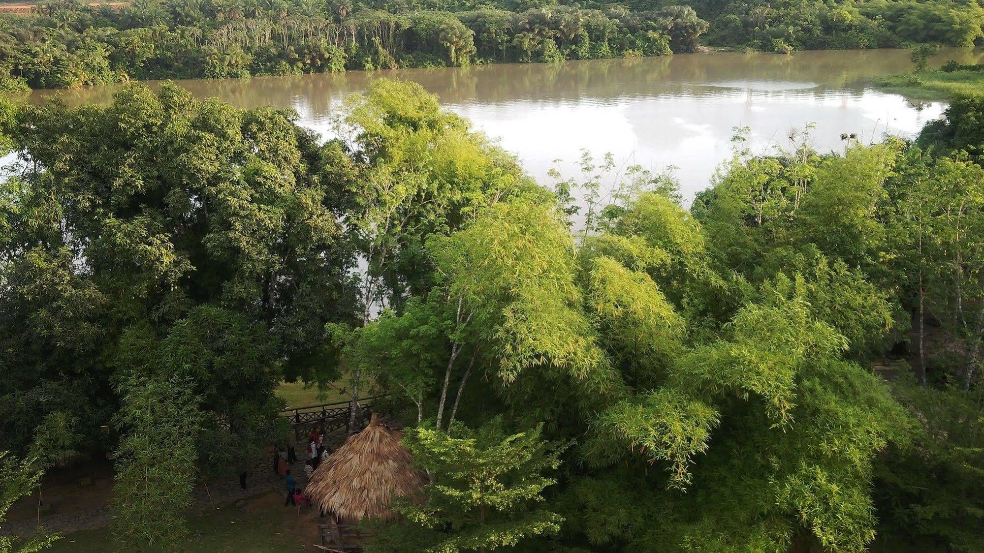 Tinapa Lakeside Hotel Calabar Exterior photo